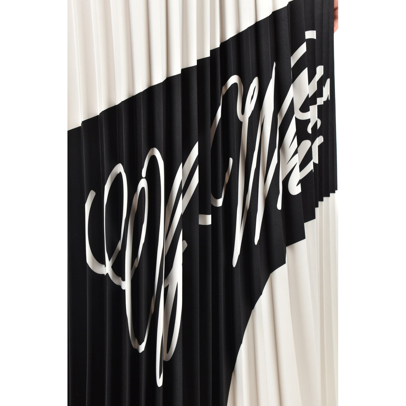 Off-white  Women Skirt